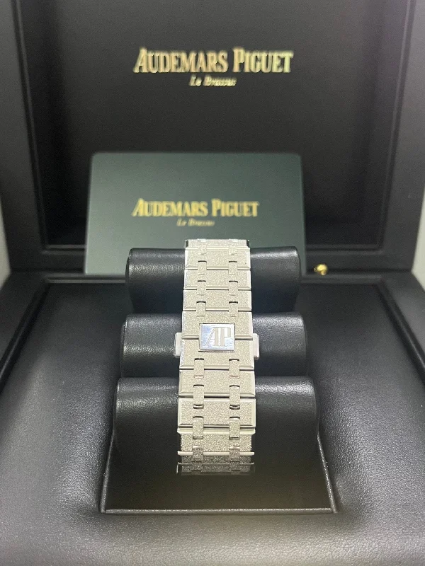 audemars-piguet-royal-oak-double-balance-wheel-frosted-gold-reference-15407bc-gg-1224bc-1