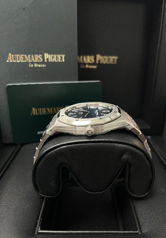 audemars-piguet-royal-oak-jumbo-50th-anniversary-16202st-oo-1240st-01