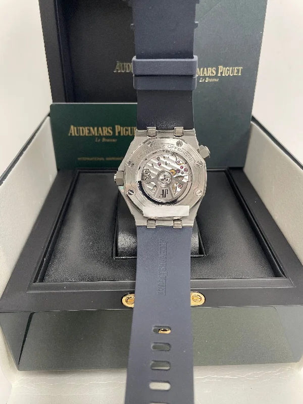 audemars-piguet-royal-oak-offshore-diver-blue-dial-reference-15720st-oo-a027ca-01