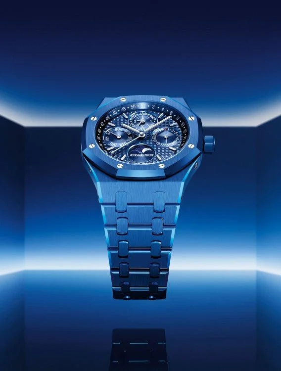 audemars-piguet-royal-oak-perpetual-calendar-blue-ceramic-ref-26579cs-oo-1225cs-01