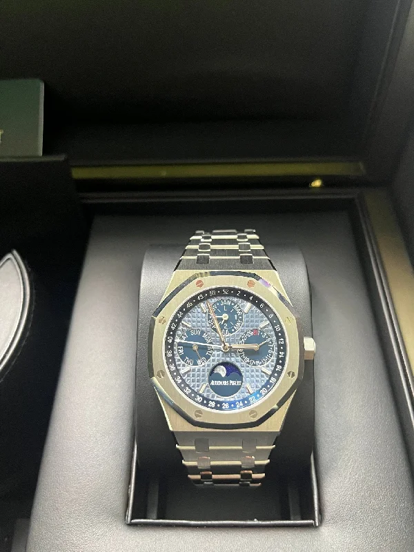 audemars-piguet-royal-oak-perpetual-calendar-blue-dial-steel-41mm-reference-26574st-oo-1220st-03