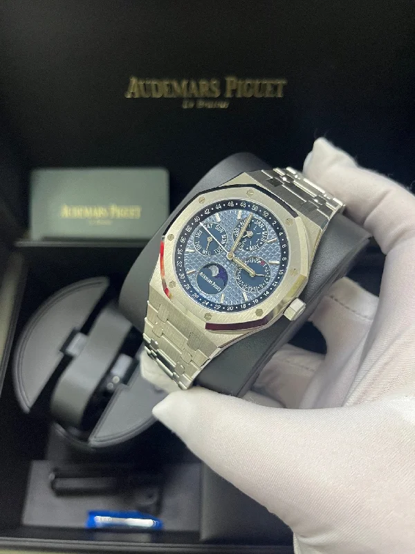 audemars-piguet-royal-oak-perpetual-calendar-blue-dial-steel-41mm-reference-26574st-oo-1220st-03