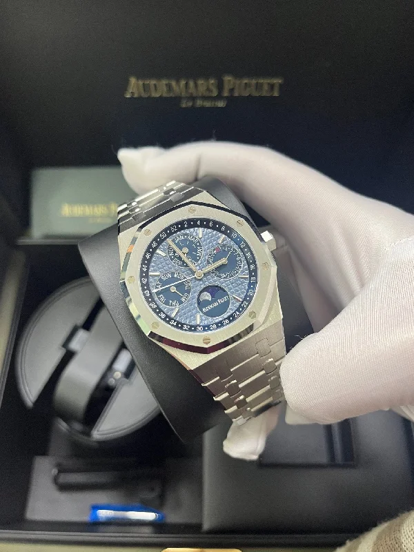 audemars-piguet-royal-oak-perpetual-calendar-blue-dial-steel-41mm-reference-26574st-oo-1220st-03