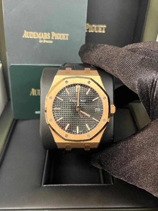 audemars-piguet-royal-oak-self-winding-rose-gold-with-black-leather-strap-ref-15500or-oo-d002cr-01