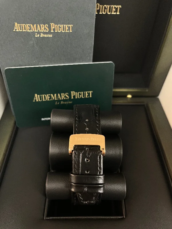 audemars-piguet-royal-oak-self-winding-rose-gold-with-black-leather-strap-ref-15500or-oo-d002cr-01