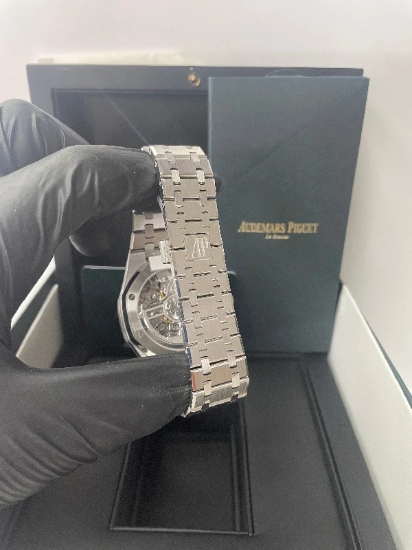 audemars-piguet-royal-oak-selfwinding-chronograph-50th-anniversary-steel-bracelet-black-dial-ref-26240st-oo-1320st-02