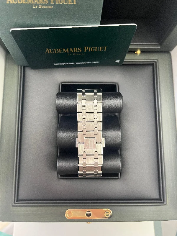 audemars-piguet-royal-oak-selfwinding-chronograph-50th-anniversary-steel-bracelet-green-dial-ref-26240st-oo-1320st-04