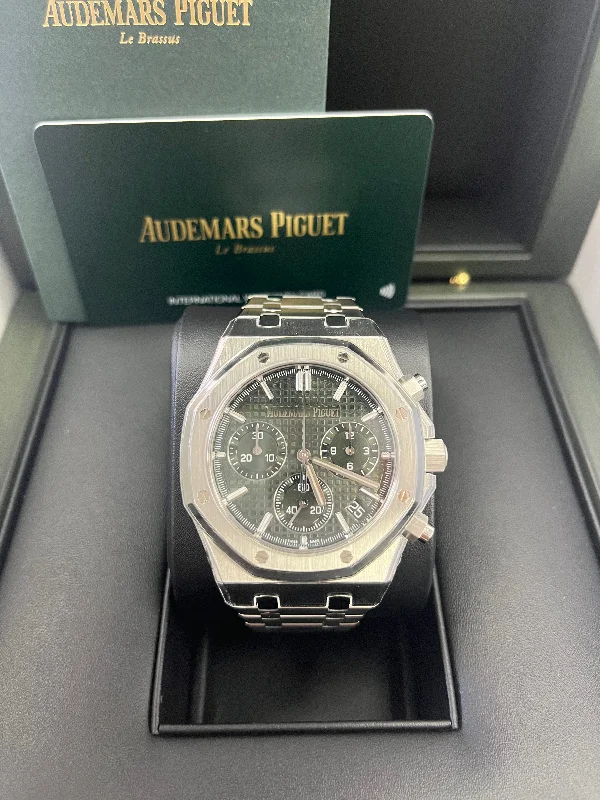 audemars-piguet-royal-oak-selfwinding-chronograph-50th-anniversary-steel-bracelet-green-dial-ref-26240st-oo-1320st-04