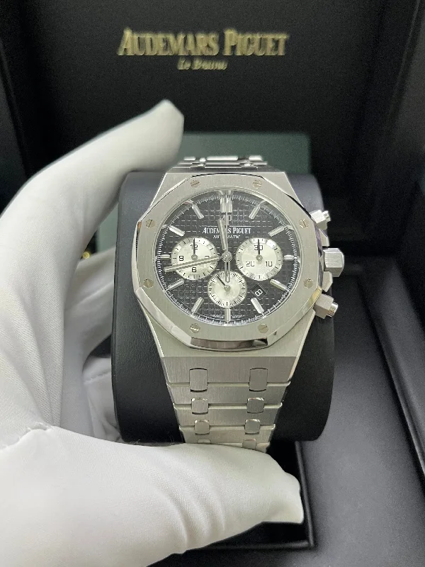 audemars-piguet-stainless-steel-chronograph-black-dial-white-sub-dial-ref-26331st-oo-1220st-02