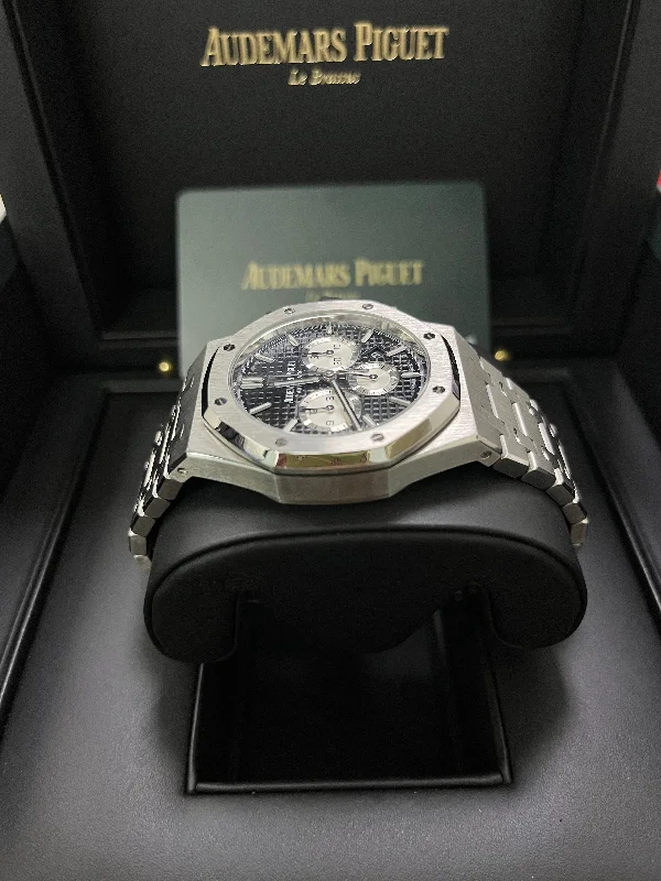 audemars-piguet-stainless-steel-chronograph-black-dial-white-sub-dial-ref-26331st-oo-1220st-02