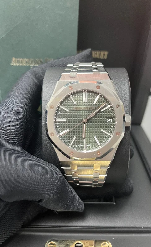 copy-of-audemars-piguet-royal-oak-50th-anniversary-green-dial-15510st-oo-1320st-04