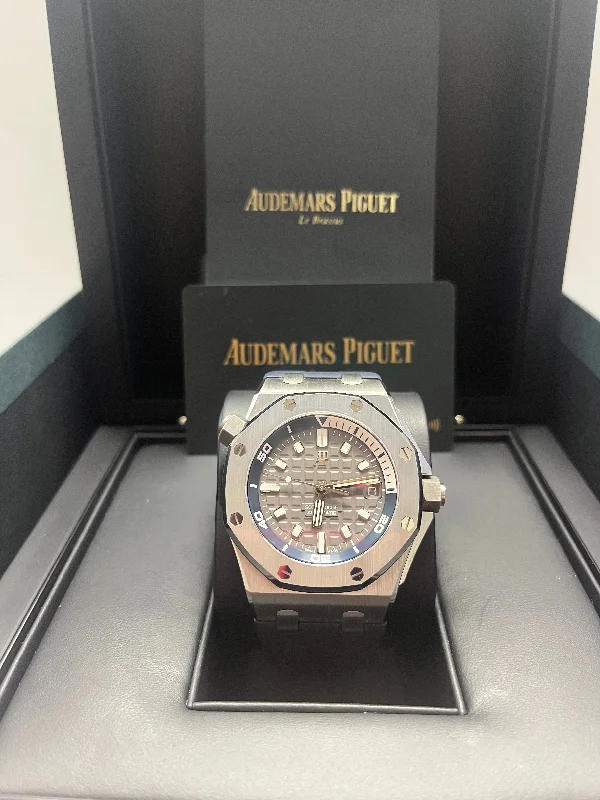 copy-of-audemars-piguet-royal-oak-offshore-diver-blue-dial-reference-15720st-oo-a027ca-01