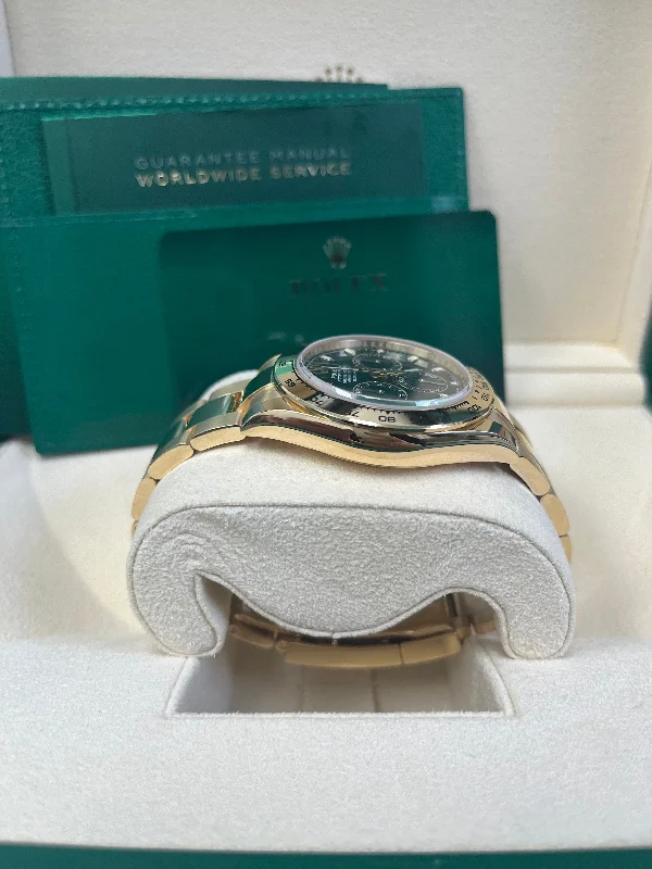 copy-of-daytona-yellow-gold-cosmograph-green-arabic-dial-ref-116508