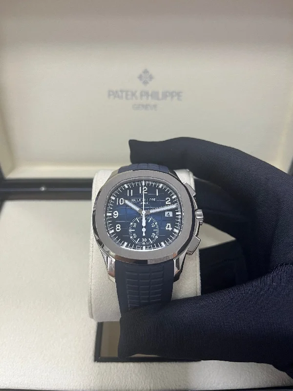 copy-of-patek-philippe-aquanaut-ref-5968g-001