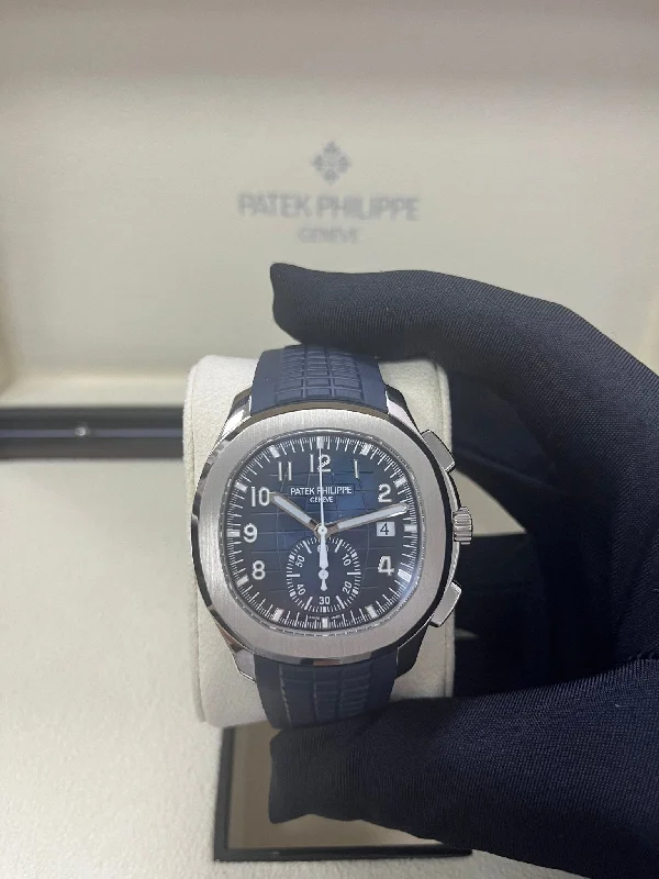 copy-of-patek-philippe-aquanaut-ref-5968g-001