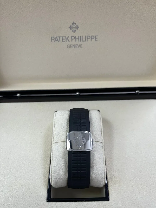 copy-of-patek-philippe-aquanaut-stainless-steel-dual-time-ref-5164a-001