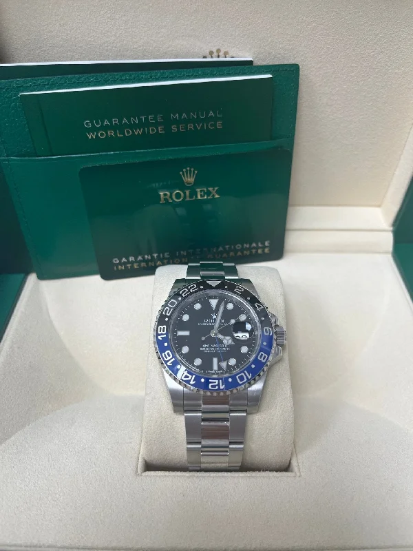 copy-of-rolex-gmt-master-ii-40-watch-black-and-blue-batman-bezel-black-dial-oyster-bracelet-ref-126710blnr-1