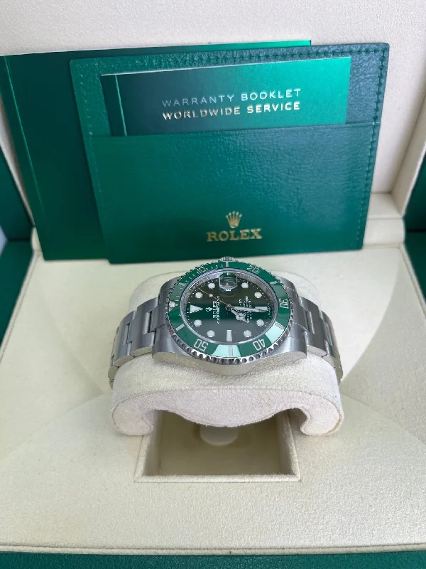 copy-of-rolex-submariner-stainless-steel-the-hulk-green-dial-cerachrom-bezel-ref-116610lv