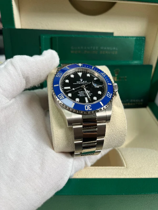 copy-rolex-white-gold-submariner-date-watch-the-blueberry-blue-bezel-black-dial-ref-126619lb