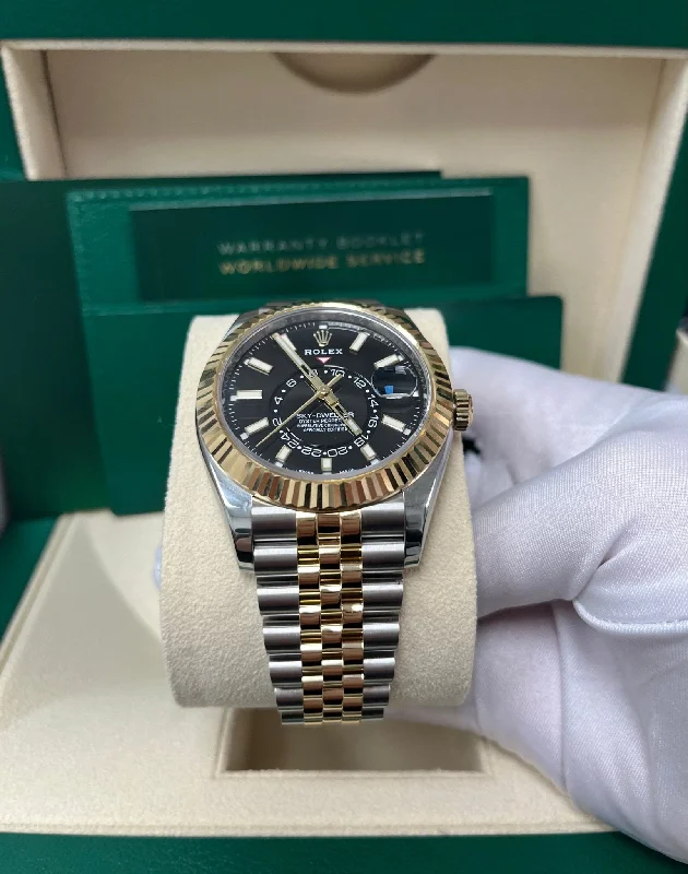 copy-rolex-yellow-rolesor-sky-dweller-watch-black-index-dial-jubilee-bracelet-ref-326933