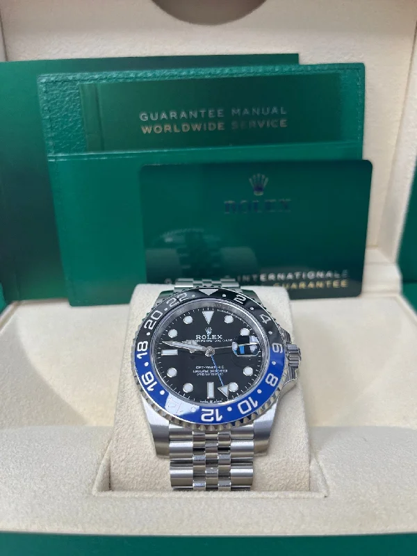 dmd-rolex-gmt-master-ii-the-batman-stainless-steel-black-and-blue-cerachrom-jubilee-ref-126710blnr