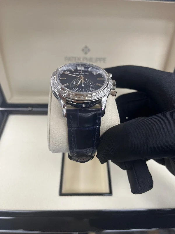 patek-philippe-annual-calendar-chronograph-blue-dial-5961p-001