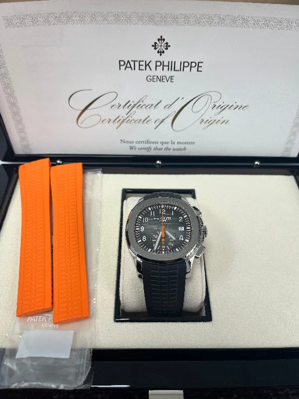 patek-philippe-aquanaut-chronograph-42-2mm-black-dial-5968-ref-5968a-001