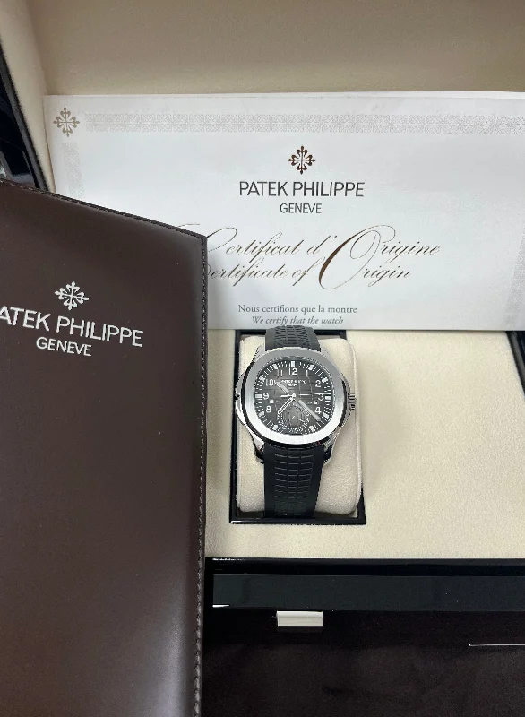 patek-philippe-aquanaut-dual-time-40mm-5164a-ref-5164a-001