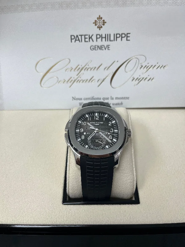 patek-philippe-aquanaut-dual-time-40mm-5164a-ref-5164a-001