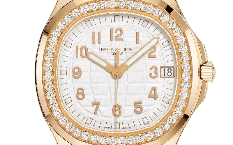 patek-philippe-aquanaut-ladies-aquanaut-luce-with-diamonds-white-dial-rose-gold-5268-200r-001