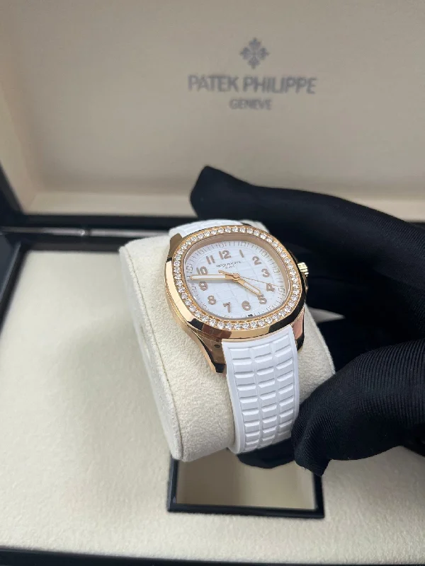 patek-philippe-aquanaut-ladies-white-dial-rose-gold-aquanaut-luce-travel-5269-200r