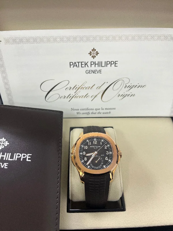 patek-philippe-aquanaut-time-travel-rose-gold-40mm-brown-dial-5164r-ref-5164r-001