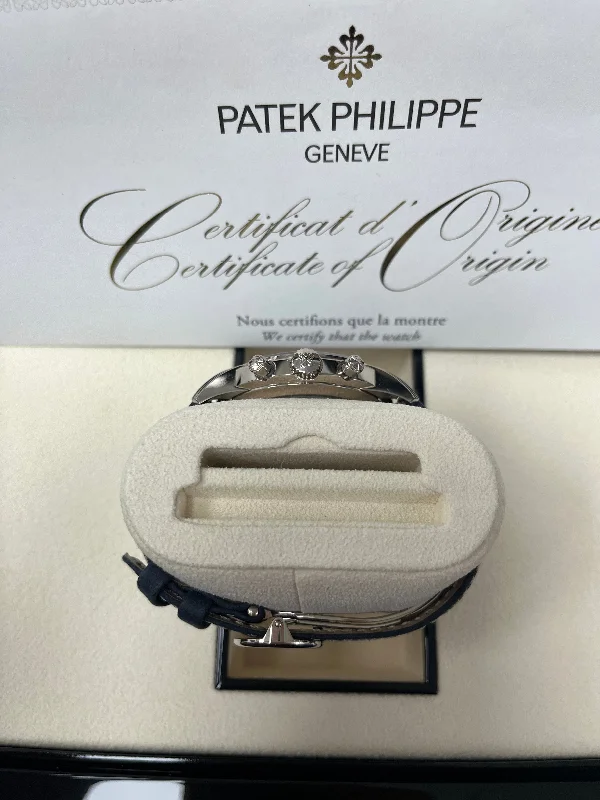 patek-philippe-complications-41mm-white-gold-calfskin-strap-5172g