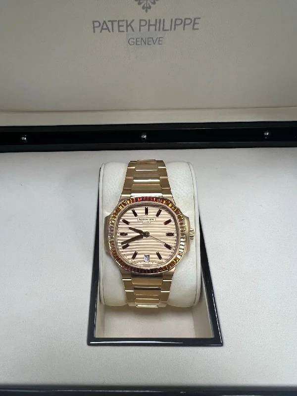 patek-philippe-nautilus-automatic-rose-gold-baguette-cognac-bezel-7118-1300r-001