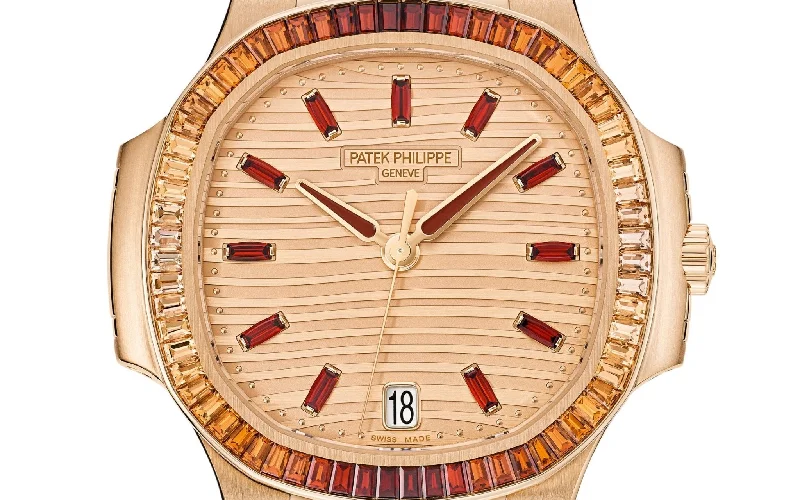 patek-philippe-nautilus-automatic-rose-gold-baguette-cognac-bezel-7118-1300r-001