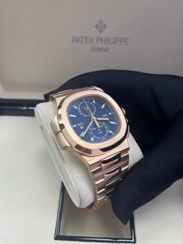 patek-philippe-nautilus-ref-5990-1r-001