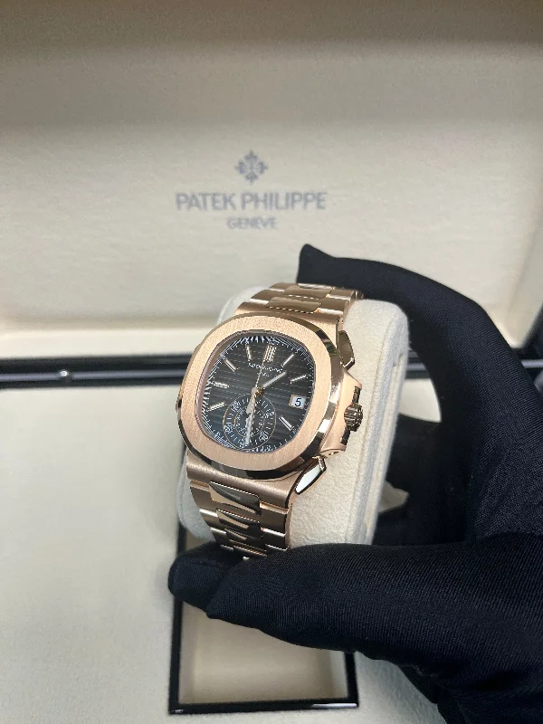 patek-philippe-nautilus-rose-gold-40-5mm-black-gradient-dial-5980-5980-1r-001