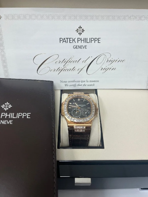 patek-philippe-nautilus-rose-gold-diamond-bezel-moon-phase-brown-dial-5724r-001