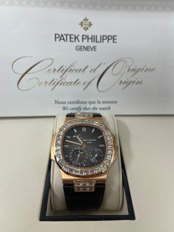 patek-philippe-nautilus-rose-gold-diamond-bezel-moon-phase-brown-dial-5724r-001