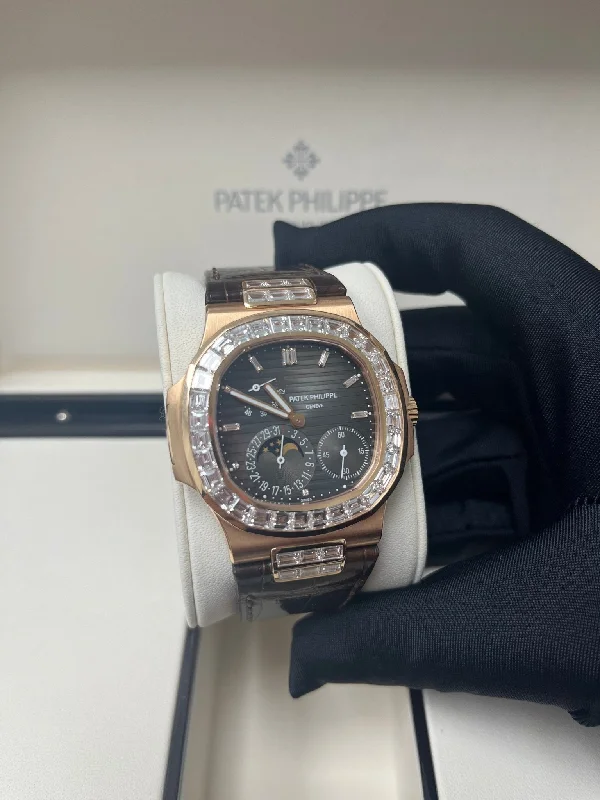 patek-philippe-nautilus-rose-gold-diamond-bezel-moon-phase-brown-dial-5724r-001