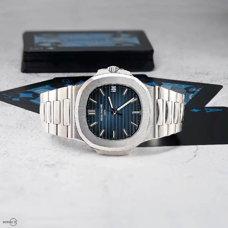 patek-philippe-nautilus-stainless-steel-blue-dial-5711-ref-5711-1a-010