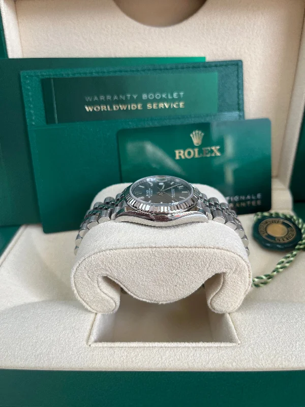 rolex-datejust-31-steel-and-white-gold-datejust-31-fluted-bezel-mint-green-index-dial-jubilee-bracelet-278274