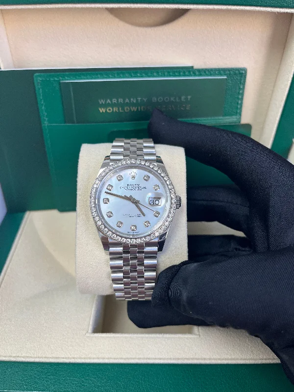 rolex-datejust-36-mother-of-pearl-diamond-dial-diamond-bezel-steel-36mm-jubilee-bracelet-reference-126284rbr