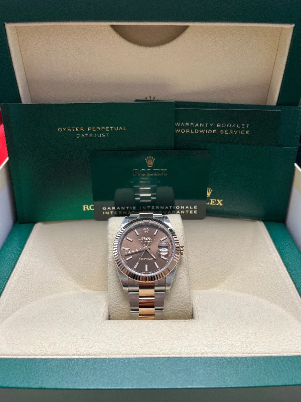 rolex-datejust-41-oyster-bracelet-chocolate-dial-fluted-bezel-ref-126331-0001