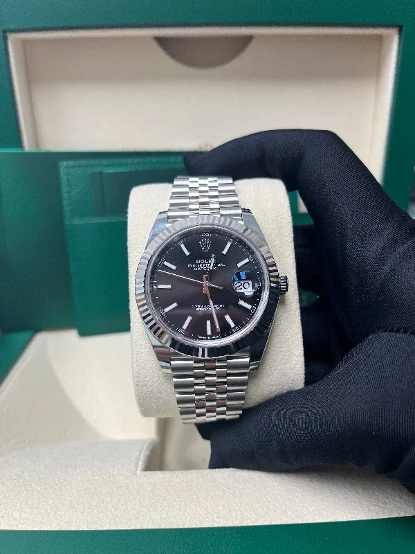 rolex-datejust-41-stainless-steel-white-gold-black-index-dial-fluted-bezel-ref-126334