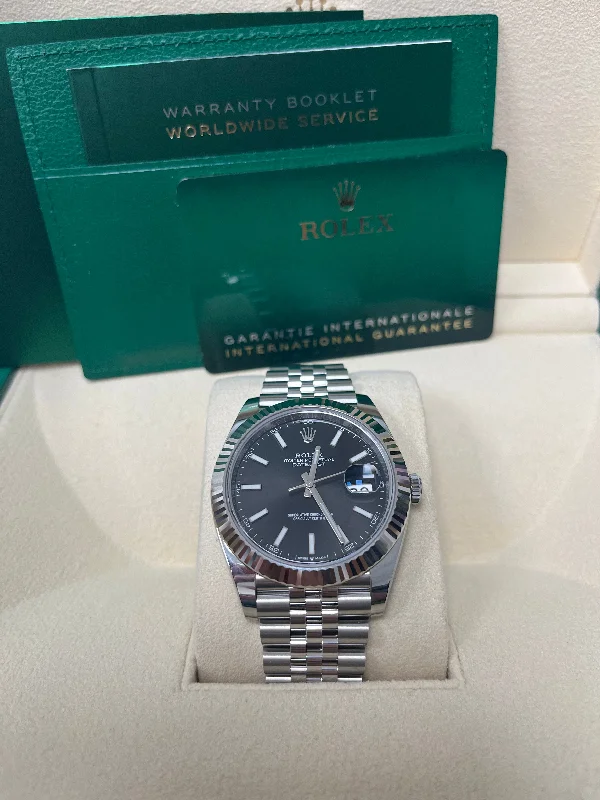 rolex-datejust-41-stainless-steel-white-gold-black-index-dial-fluted-bezel-ref-126334