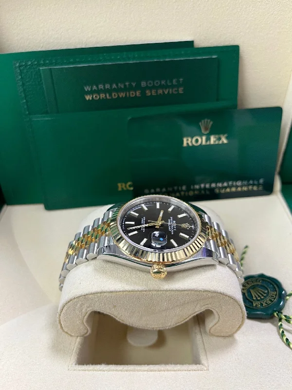 rolex-datejust-41-steel-and-yellow-gold-fluted-bezel-black-index-dial-jubilee-bracelet-126333