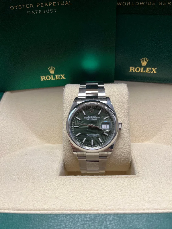 rolex-datejust-palm-motif-dial-oyster-steel-ultra-rare-126200