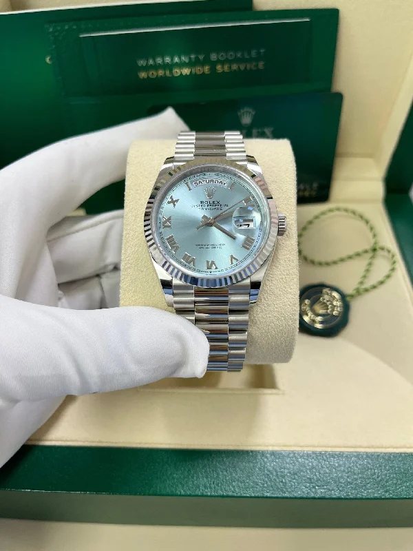 rolex-day-date-36-platinum-ice-blue-roman-dial-president-bracelet-128236