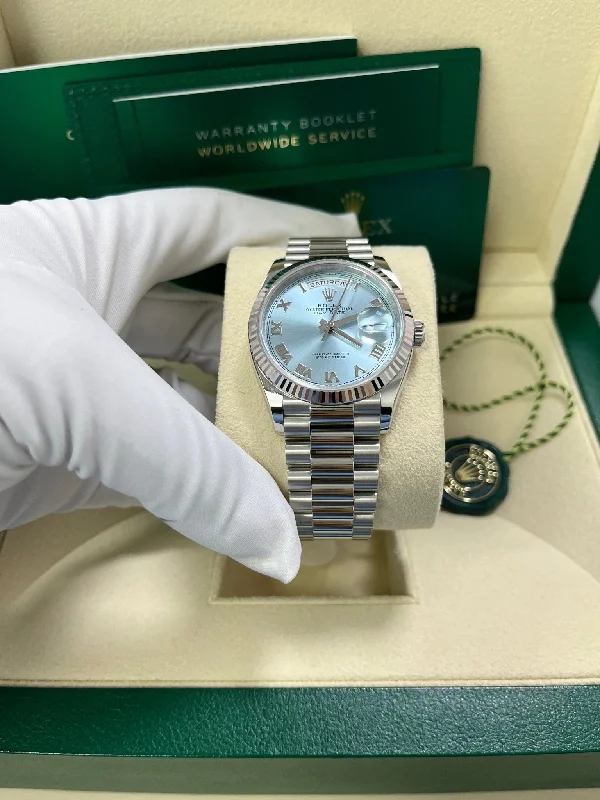 rolex-day-date-36-platinum-ice-blue-roman-dial-president-bracelet-128236